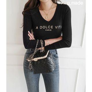 V-neck Letter-l Me Slim T-shirt