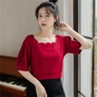 Scallop-edge Puff-sleeve Cropped T-shirt