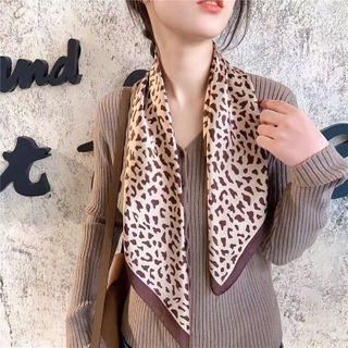 Leopard Light Scarf