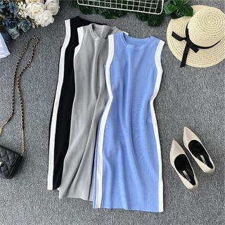 Sleeveless Contrast Trim Midi Knit Dress