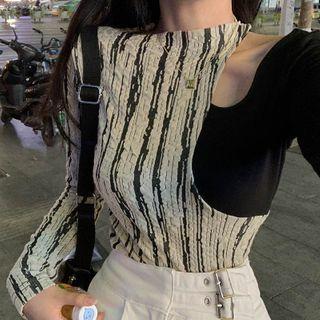 Mock Two-piece Long-sleeve T-shirt Gray & Black - One Size