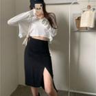 Long-sleeve Plain T-shirt / High-waist Split Skirt