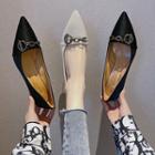 Chained Spool-heel Pumps