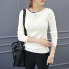 Piped Slim-fit Knit Top