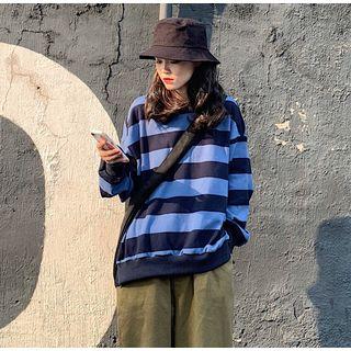 Striped Pullover / Wide-leg Pants