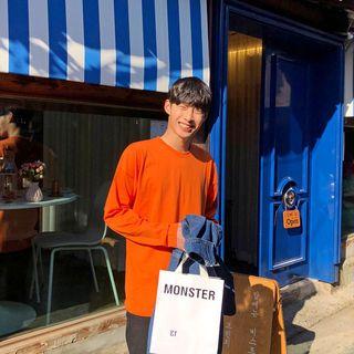 Long-sleeve T-shirt In 25 Colors