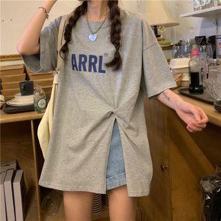 Short-sleeve Slit-hem Lettering Print T-shirt