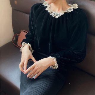 Long-sleeve Lace-trim Velvet Top Black - One Size