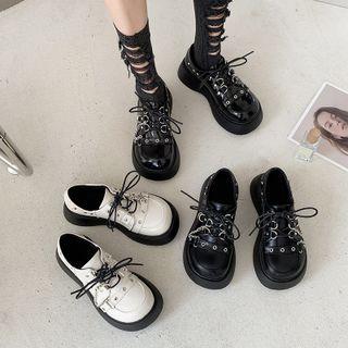 Grommet Platform Lace-up Shoes