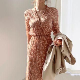 Long-sleeve Patterned Crinkled Midi Dress