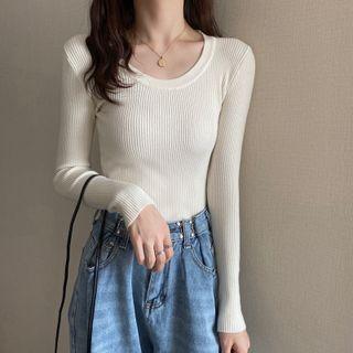 Long Sleeve Crewneck Knit Top