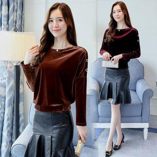 Batwing Sleeve Grommet Top