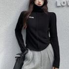 Details High-neck Loose T-shirt