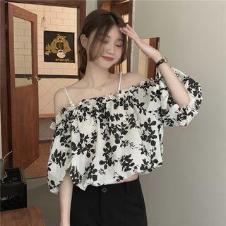 Short-sleeve Floral Blouse Black Flower - White - One Size