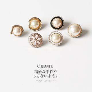 Set: Alloy Brooch (assorted Designs)