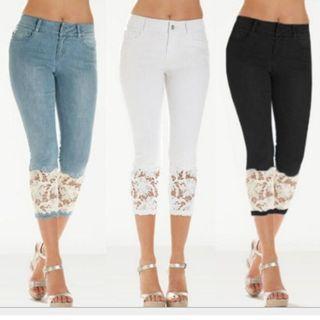 High Waist Lace-hem Jeans