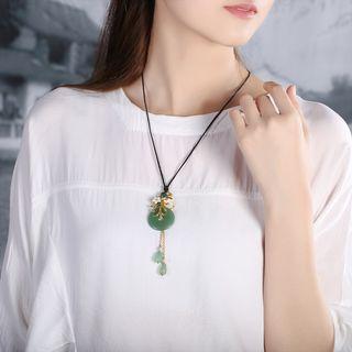 Retro Gemstone Floral Pendant Necklace Green - One Size