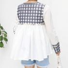 Round-neck Pattern-panel Blouse