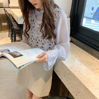 Frilled Long-sleeve Blouse / Woven Vest