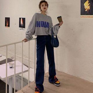 Lettering Shirred Cropped Sweatshirt / Slit Jeans
