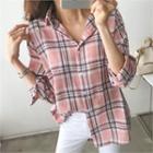 Drop-shoulder Dip-back Plaid Shirt