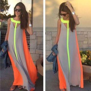 Colour Block Cutout Sleeveless Dress