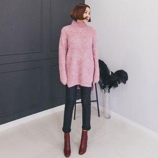 Turtle-neck Boucl -knit Top