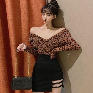 Off-shoulder Leopard Print Top / Mini Cutout A-line Skirt