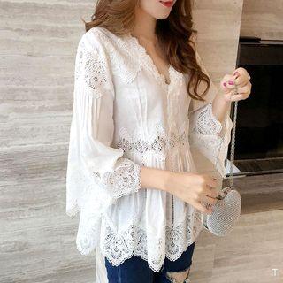 V-neck Lace Panel 3/4-sleeve Blouse