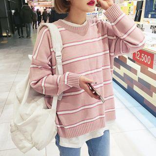 Striped Sweater / Plain Long-sleeve T-shirt