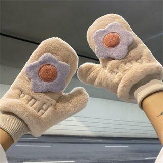 Flower Applique Fleece Mittens