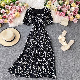 Square-neck Floral Slim Cut Maxi Dress