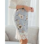 Lace-hem Floral Print Skirt