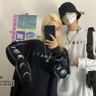 Long-sleeve Moon-print Stitched T-shirt