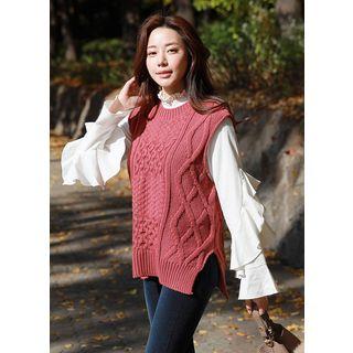 Slit-side Pointelle-knit Vest