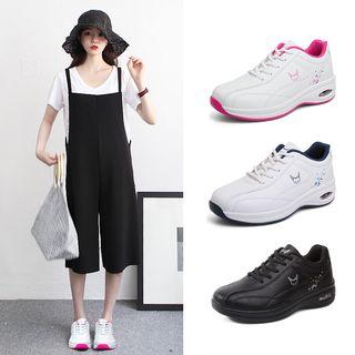 Embroidered Air Cushion Sneakers
