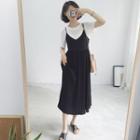 Set : Short-sleeve T-shirt + Accordion Strap Dress
