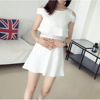 Lace Trim Cut Out Shoulder Short Sleeve A-line Dress
