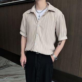 Short-sleeve Ruched Shirt