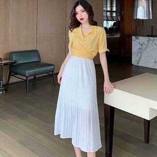 Short-sleeve Shirt / Midi Accordion Pleat Skirt