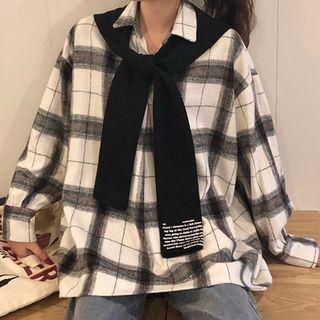 Set: Plaid Oversize Shirt + Lettering Cape