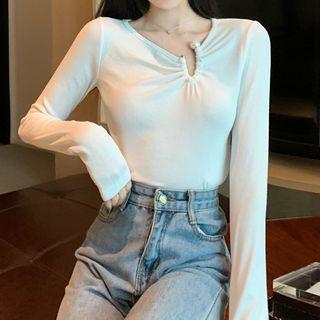 Long-sleeve Faux Pearl T-shirt