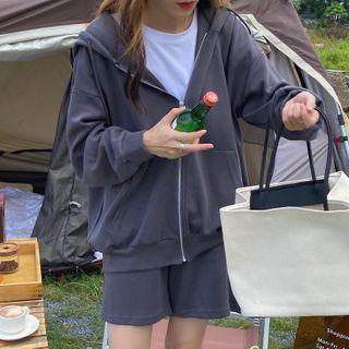 Zipped Hoodie / Shorts