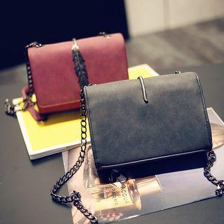 Leaf Chain Strap Crossbody Bag