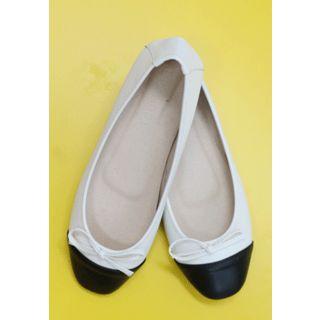 Color-block Bow-front Flats