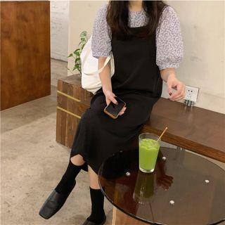 Puff-sleeve Floral Blouse / Plain Pinafore Dress