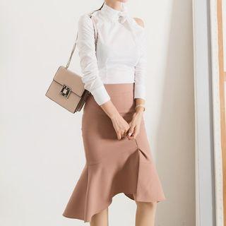 Mock Neck Blouse / Ruffle Hem Midi Skirt