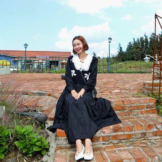 V-neck Flower-pattern Knit Vest