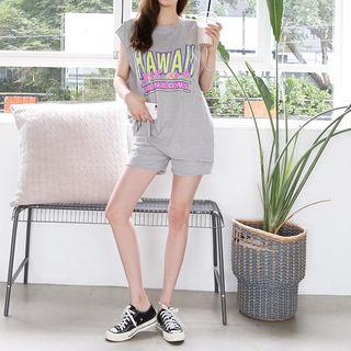 Set: Lettering Tank Top + Sweat Shorts