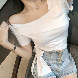 Short-sleeve Off-shoulder Side-knot Top